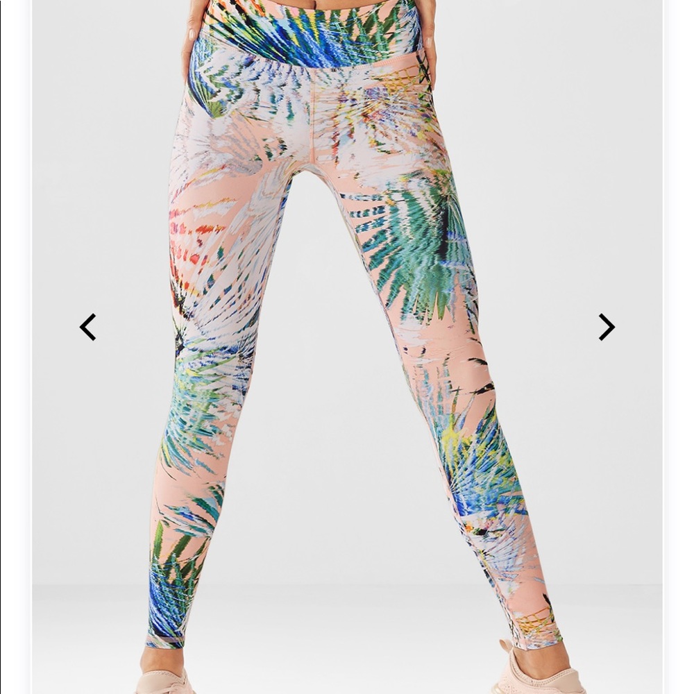 Fabletics - Salar Printed Powerlite legging